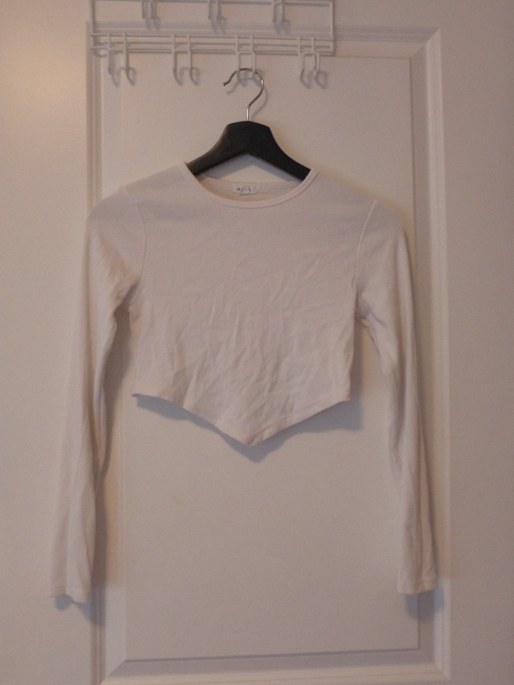 Garage Cream Long-Sleeve Cropped Crewneck Top